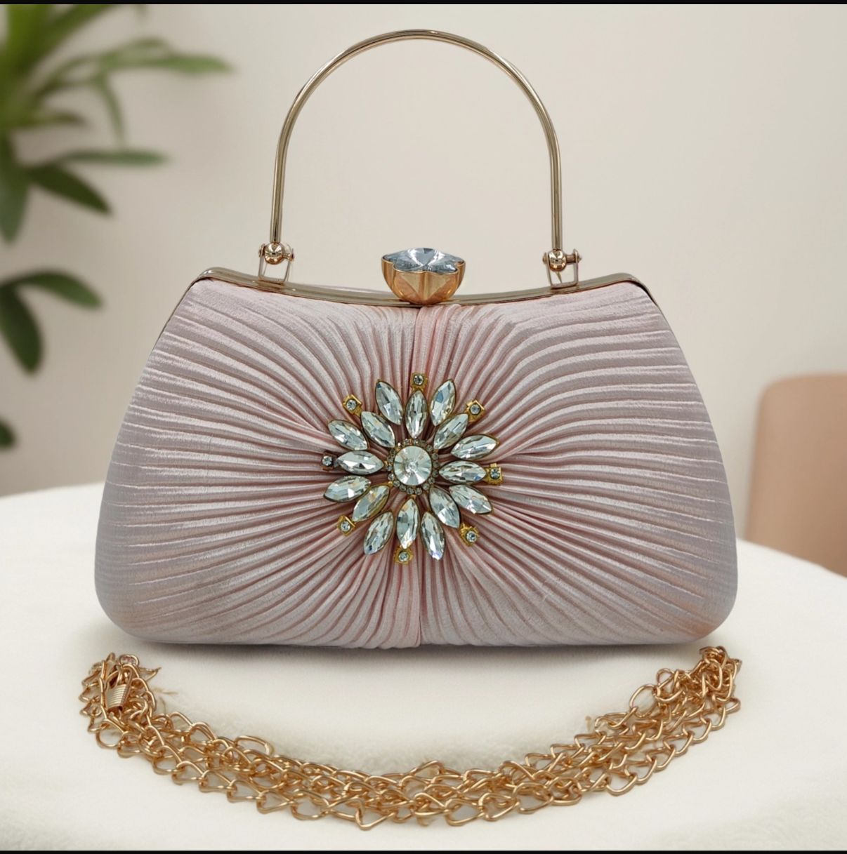 Radiant Bloom Light Pink