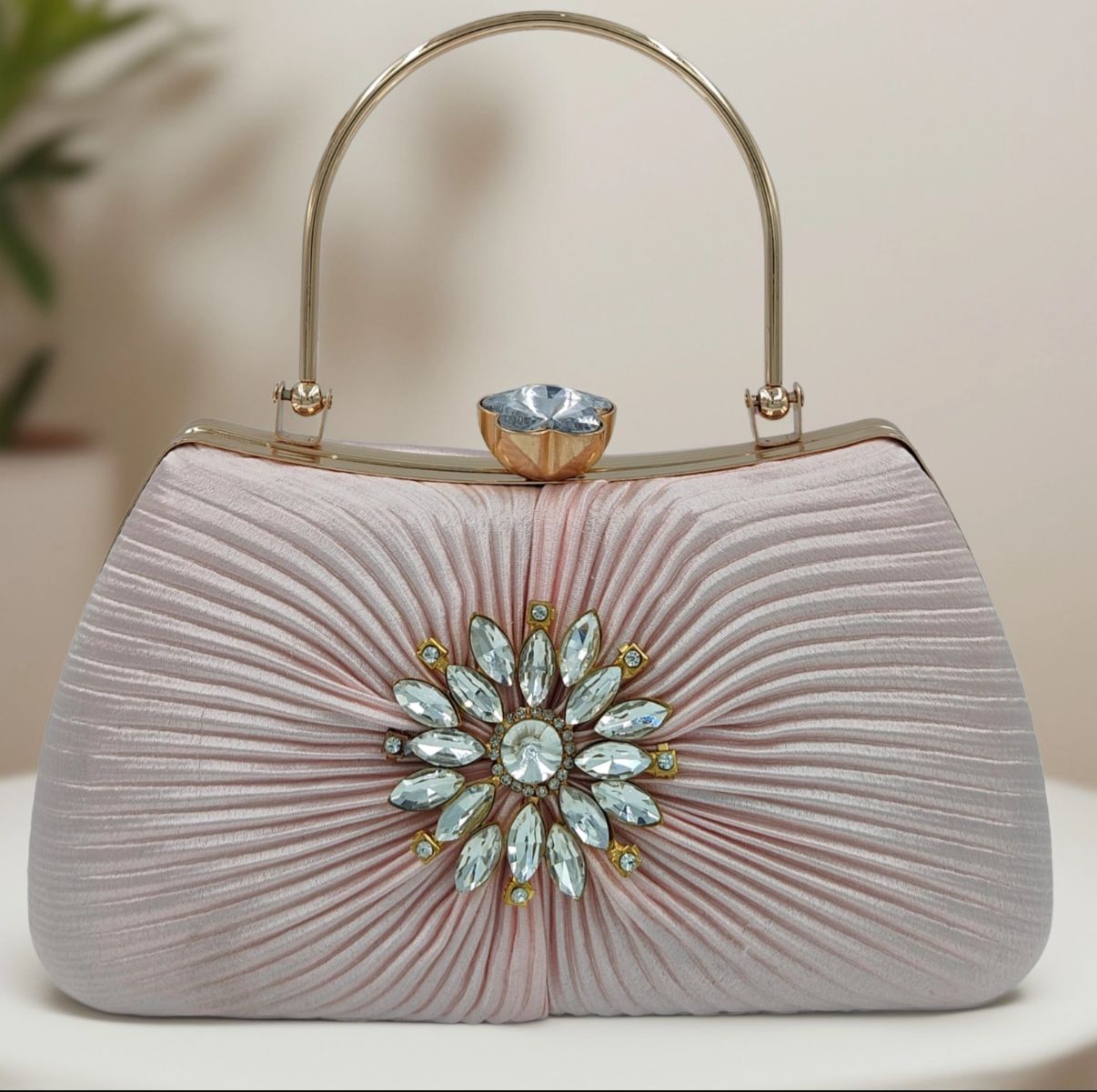 Radiant Bloom Light Pink
